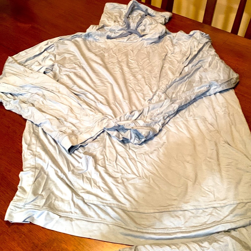 Women's Light Blue Long Sleeve Top